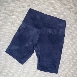 LuLu Lemon Wunder Under Biker Shorts